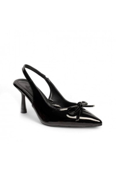 Siyah Rugan Fiyonklu Topuklu Bayan Ayakkabı Siyah Rugan Fiyonklu Topuklu Bayan Ayakkabı